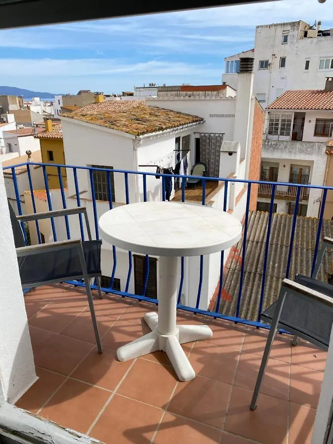 New Roser L' Escala 2*,
