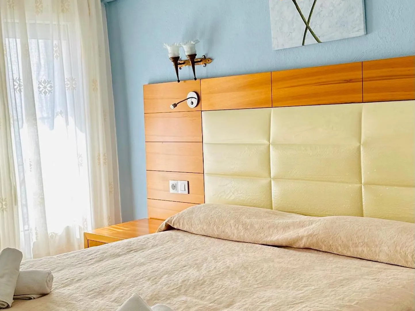 ** Hotel New Roser L' Escala España
